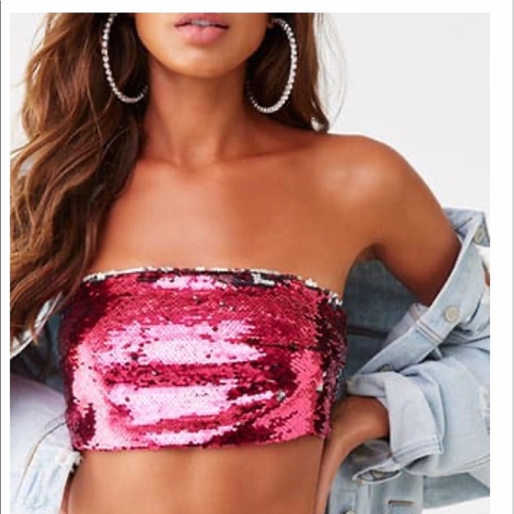 NWT Medium Crop Top - Picture 1 of 8